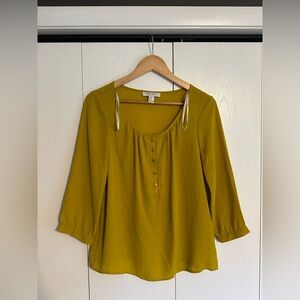 Women's Mustard Button-Front Blouse
